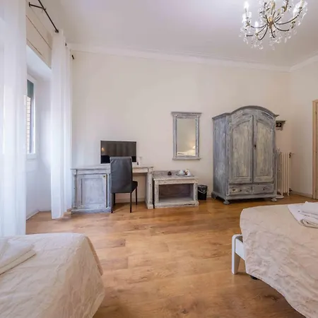 Al Teatro 3* Vérone