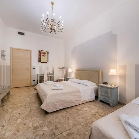 Al Teatro Maison d'hôtes 3*