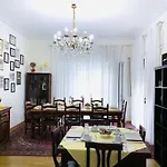 Al Teatro Gæstehus Verona