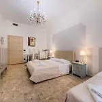Al Teatro Vendégház 3*