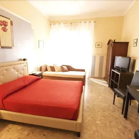 Al Teatro Pensionat Verona