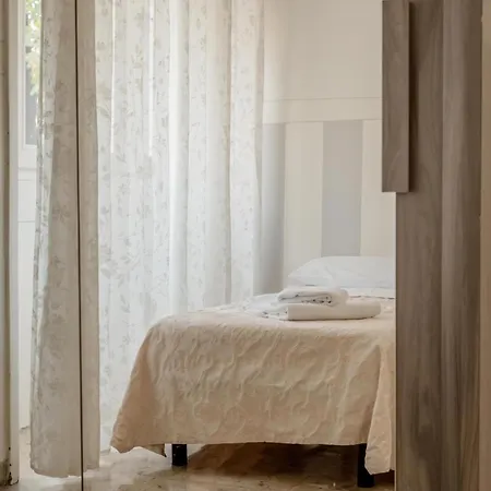 Al Teatro Guest house 3*